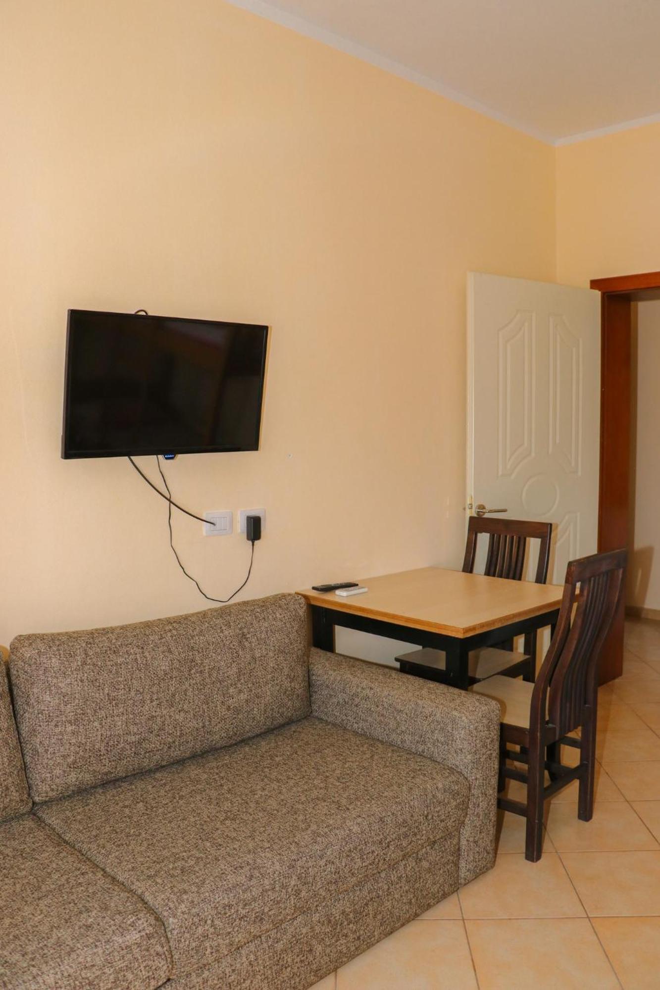 Hotel As Baks-Rrjoll Shkoder Ngoại thất bức ảnh